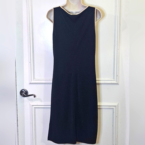 Ann Taylor Sleeveless Black with Beige Trim Midi Dress, Size 6 - Picture 8 of 15